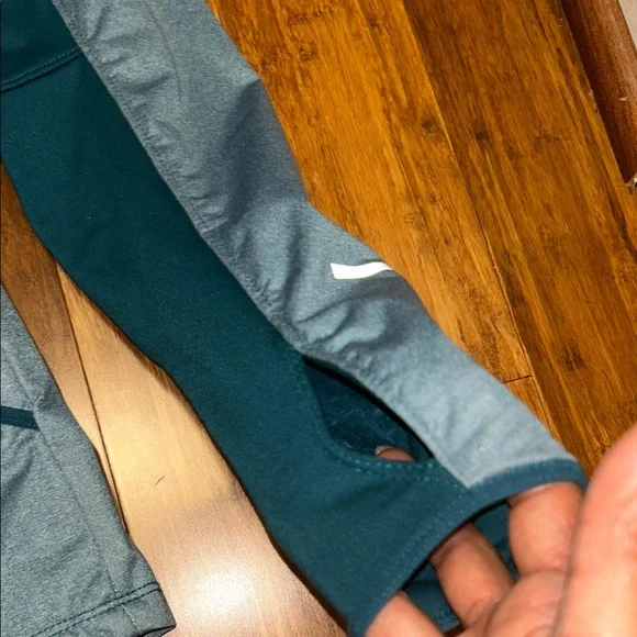 Nike Women's Gray and Teal Jacket - Picture 6 of 12